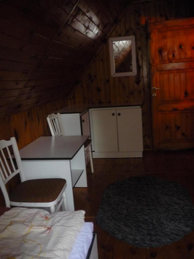 Villa Dowcien Burdeniszki Esterno foto